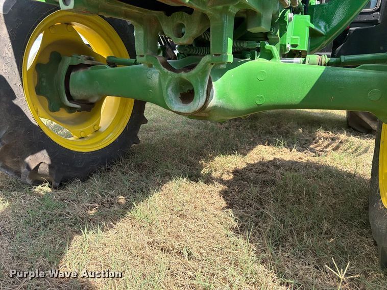 image for item EX0527 2021 John Deere 5065E MFWD tractor