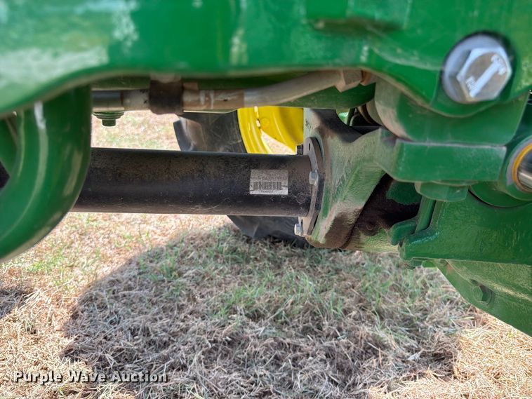 image for item EX0527 2021 John Deere 5065E MFWD tractor