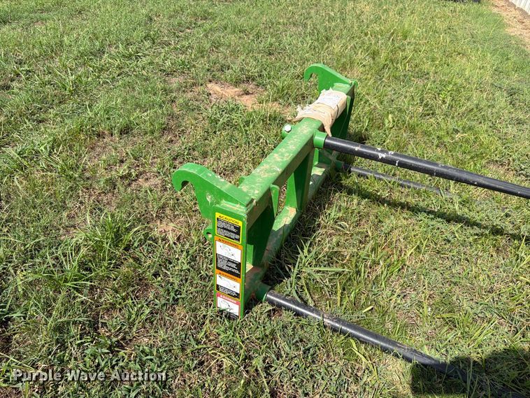 image for item EX0527 2021 John Deere 5065E MFWD tractor