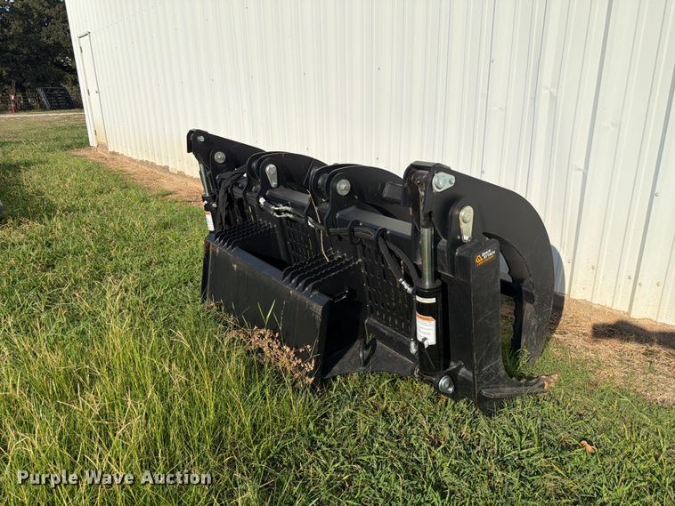 image for item EX0536 Quick attach skid steer grapple bucket
