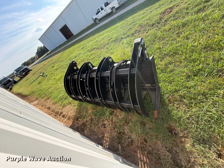 image for item EX0536 Quick attach skid steer grapple bucket