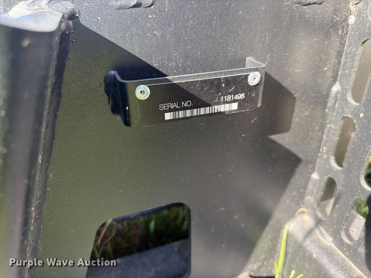 image for item EX0536 Quick attach skid steer grapple bucket
