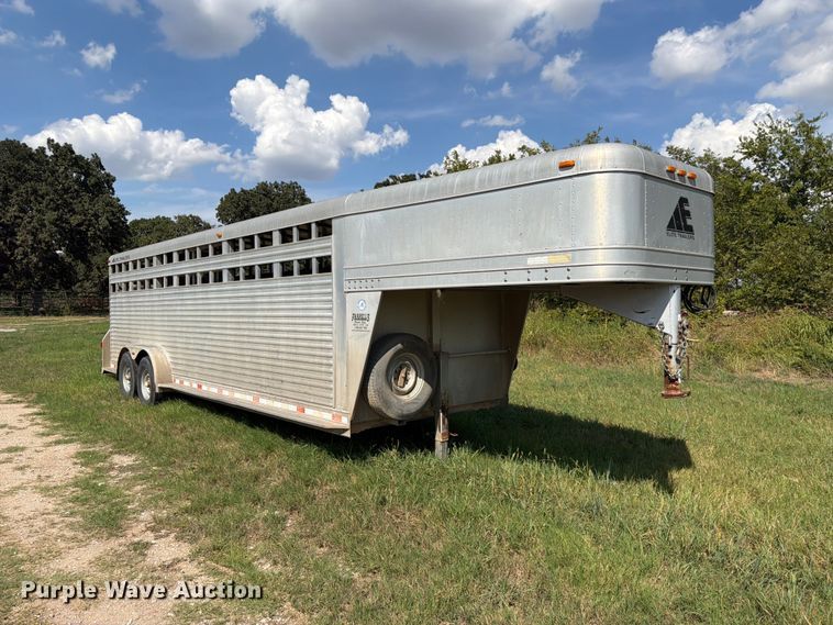 image for item EX0540 2006 Elite trailers livestock trailer