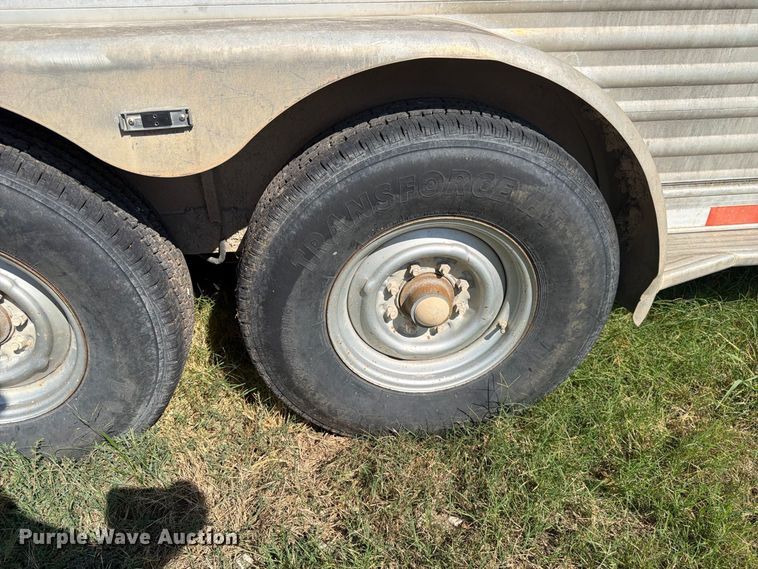 image for item EX0540 2006 Elite trailers livestock trailer
