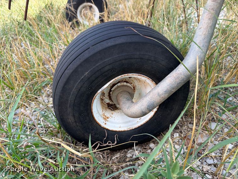 image for item EX0546 hay tedder
