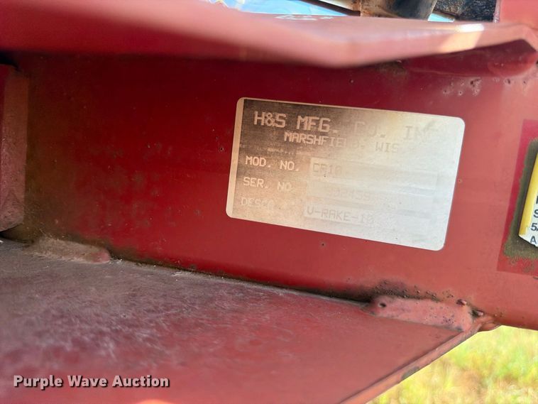 image for item EX0553 H&S CR10 hay rake
