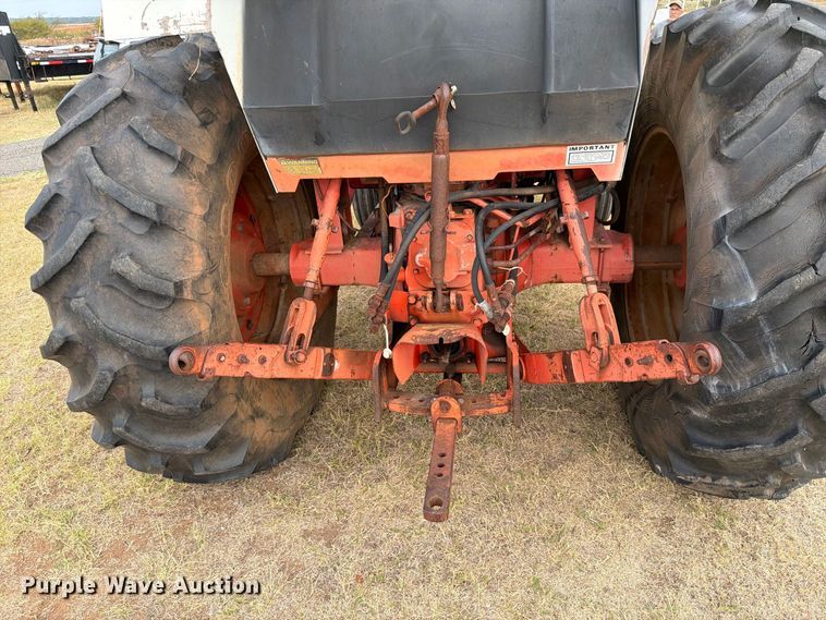 image for item EX0560 1976 Case 970 tractor
