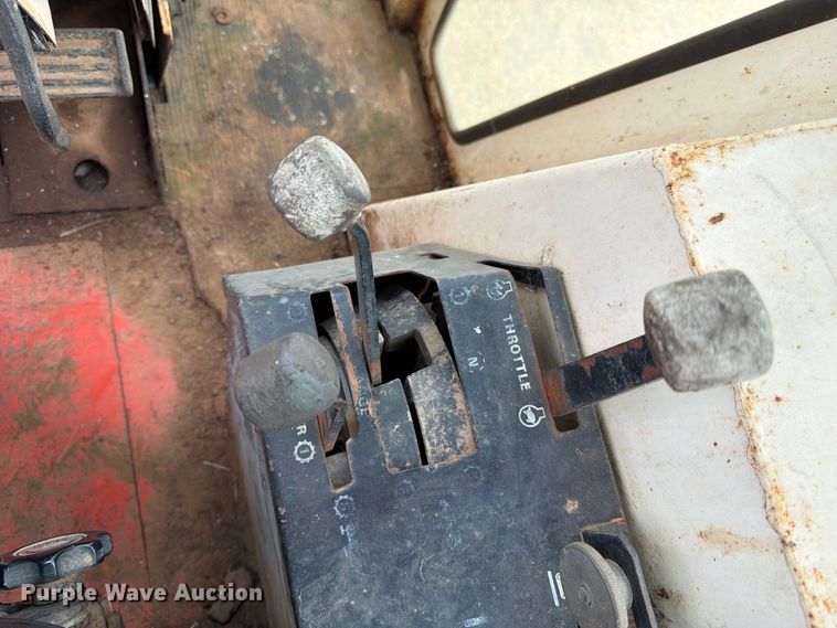 image for item EX0560 1976 Case 970 tractor
