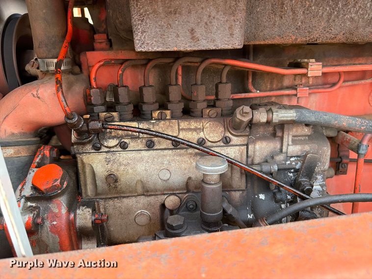 image for item EX0560 1976 Case 970 tractor