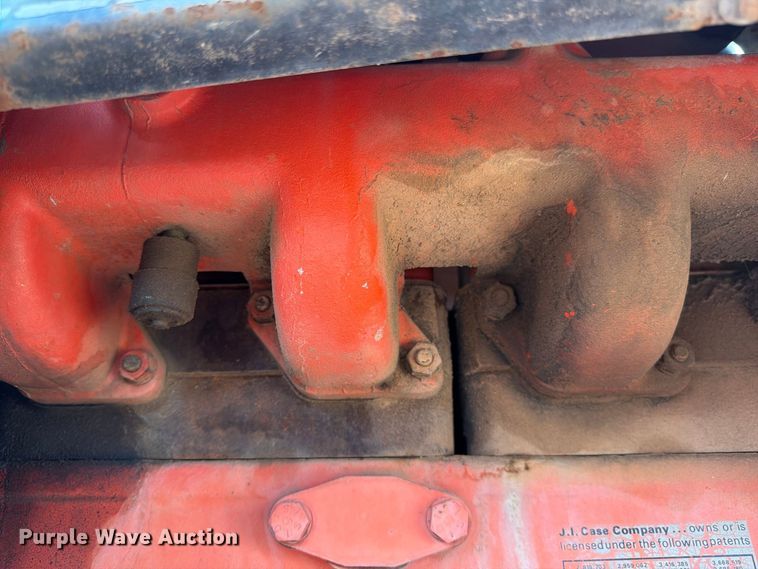 image for item EX0560 1976 Case 970 tractor