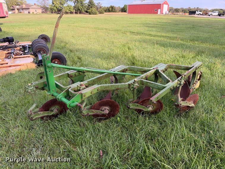 image for item EX2273 John Deere 4 bottom plow