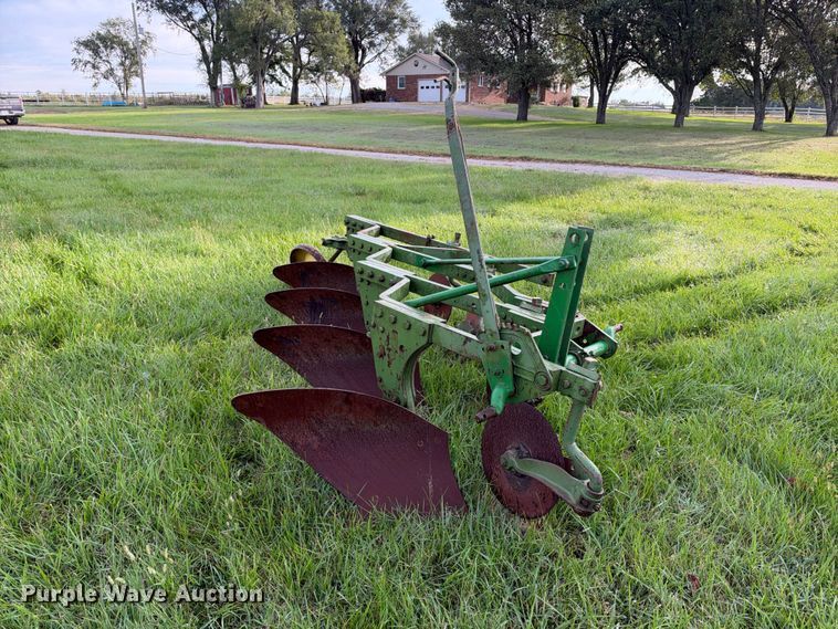 image for item EX2273 John Deere 4 bottom plow
