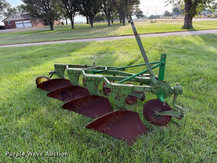image for item EX2273 John Deere 4 bottom plow