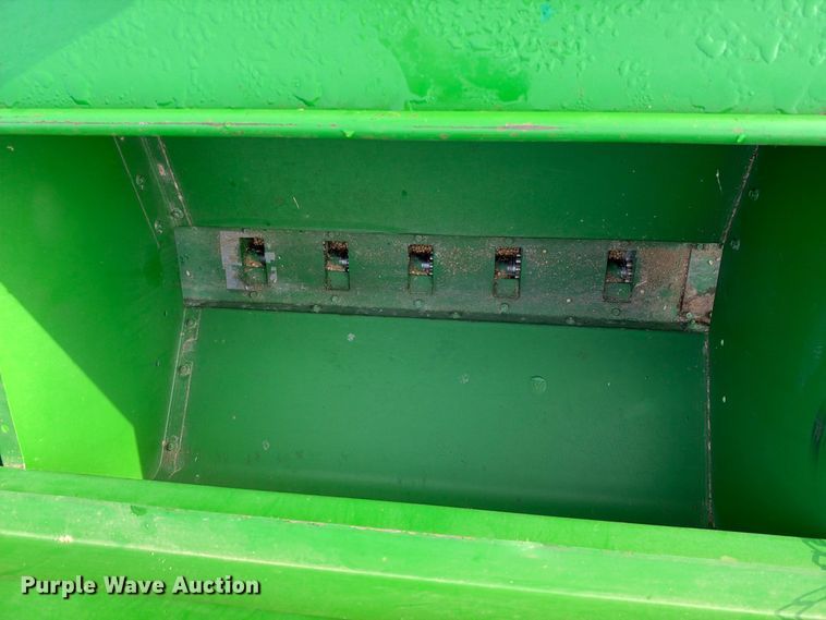 image for item EX2275 1993 John Deere 750 no-till grain drill
