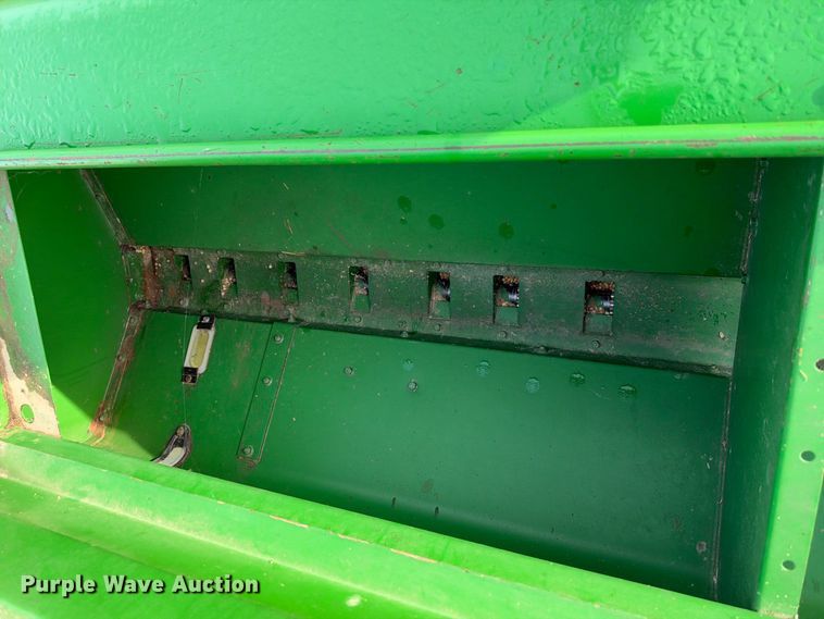 image for item EX2275 1993 John Deere 750 no-till grain drill