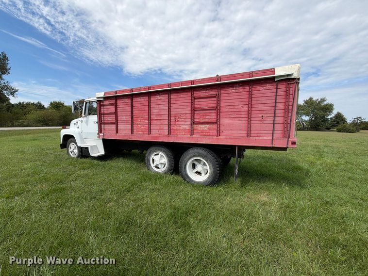 image for item EX2276 1976 Ford 750 