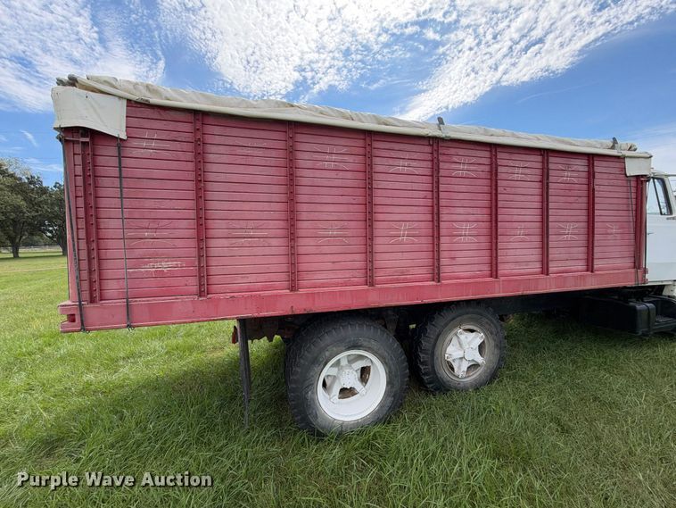 image for item EX2276 1976 Ford 750 