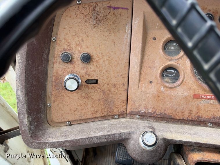 image for item EX2276 1976 Ford 750 