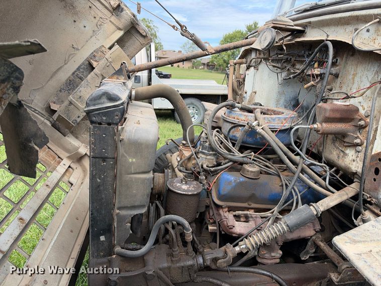 image for item EX2276 1976 Ford 750 