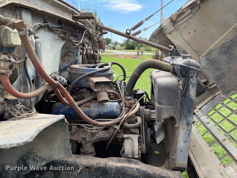 image for item EX2276 1976 Ford 750 