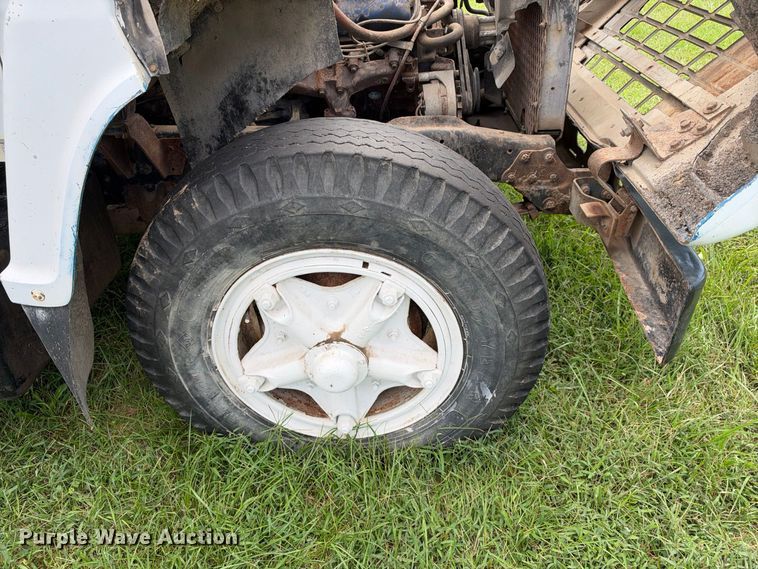 image for item EX2276 1976 Ford 750 