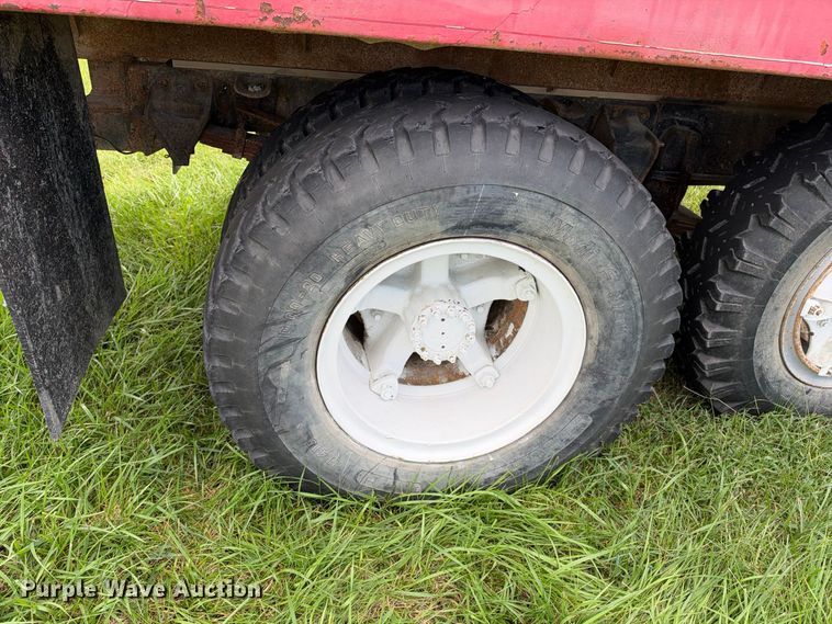 image for item EX2276 1976 Ford 750 