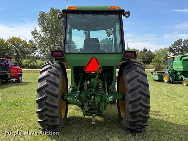 image for item EX2278 1976 John Deere 4430 tractor