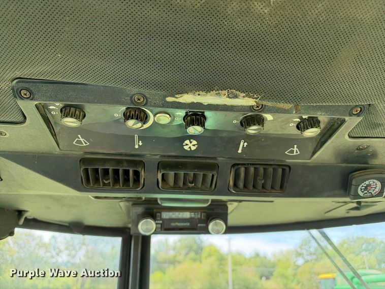 image for item EX2278 1976 John Deere 4430 tractor