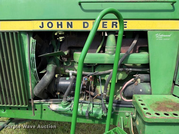 image for item EX2278 1976 John Deere 4430 tractor
