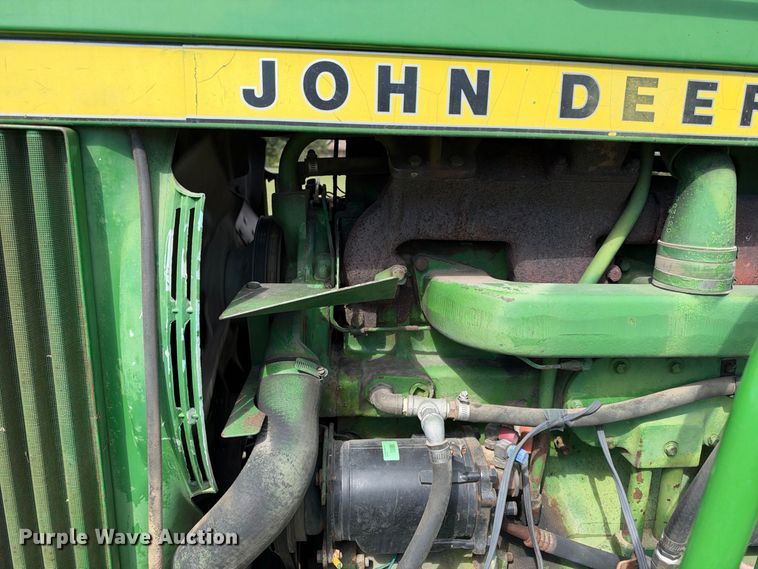 image for item EX2278 1976 John Deere 4430 tractor
