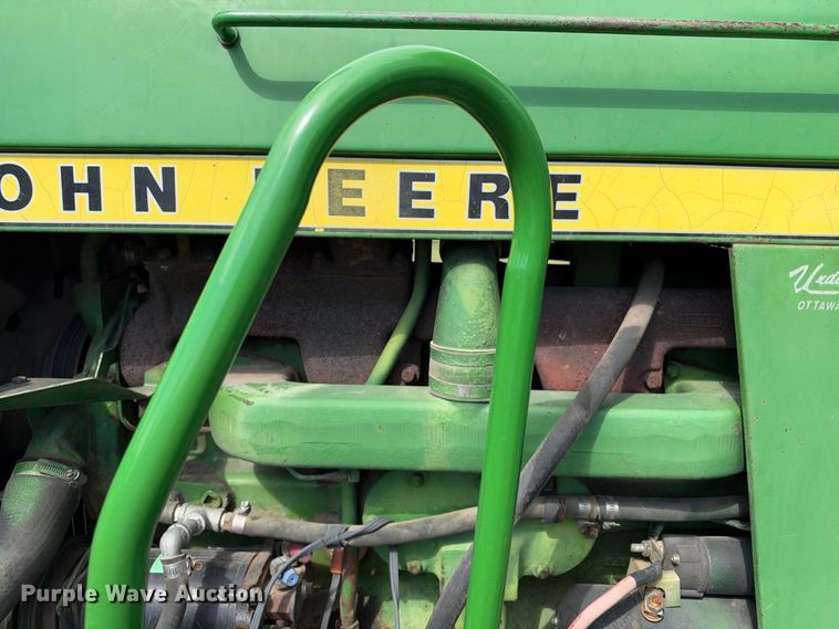 image for item EX2278 1976 John Deere 4430 tractor