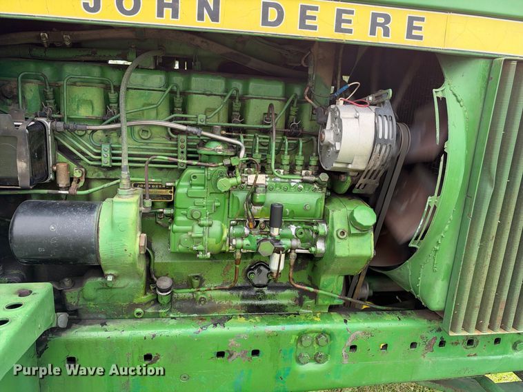 image for item EX2278 1976 John Deere 4430 tractor