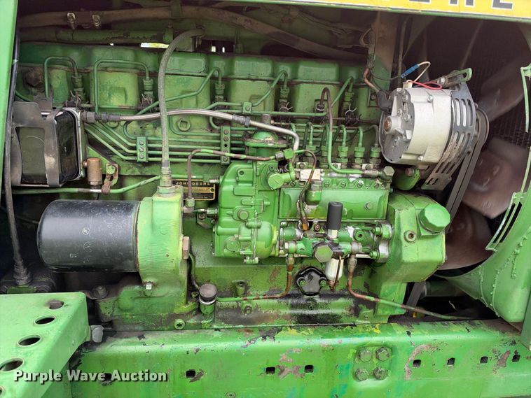 image for item EX2278 1976 John Deere 4430 tractor