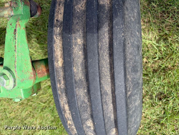 image for item EX2278 1976 John Deere 4430 tractor