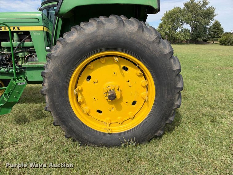 image for item EX2278 1976 John Deere 4430 tractor