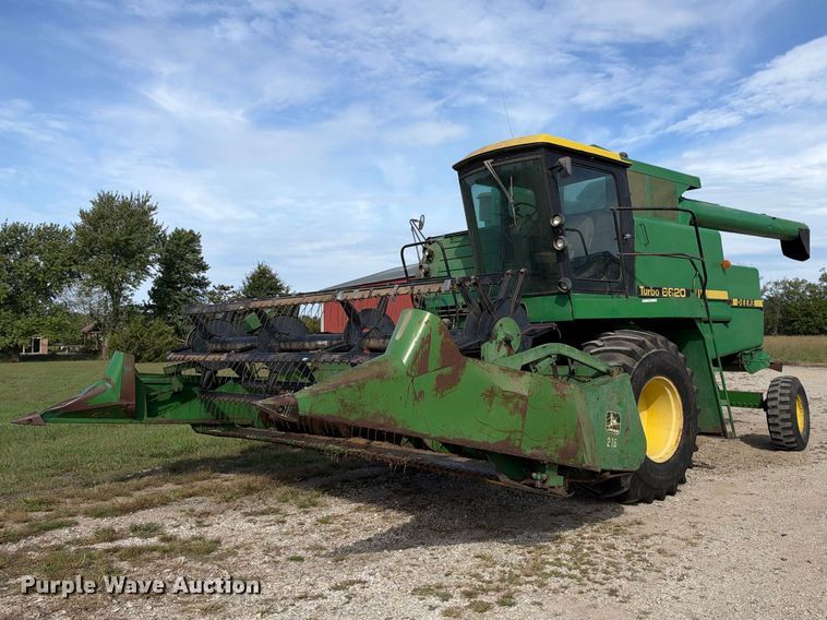 1980 John Deere 6620 combine