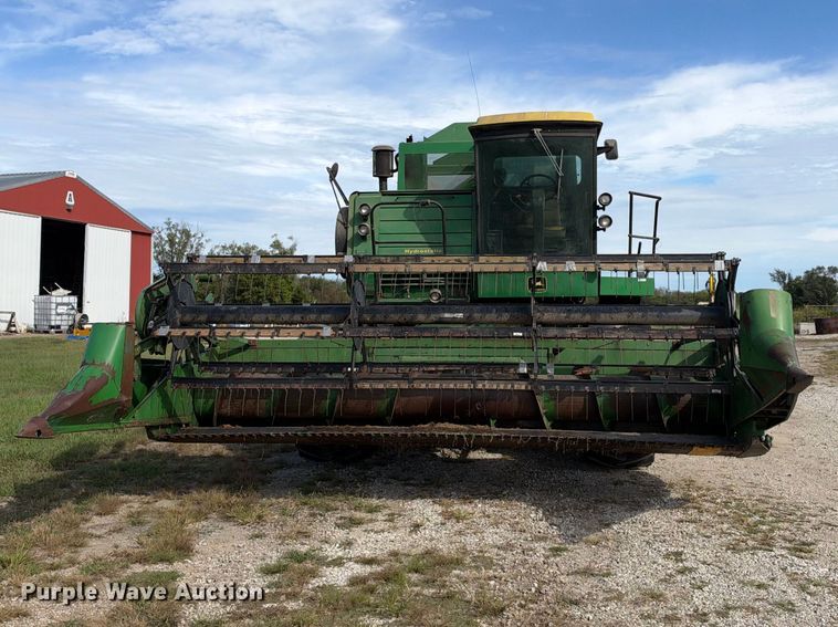 image for item EX2281 1980 John Deere 6620 combine