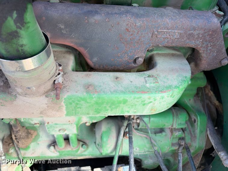 image for item EX2281 1980 John Deere 6620 combine
