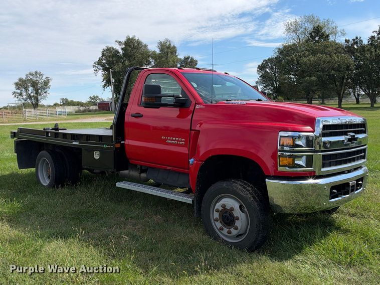 image for item EX2284 2021 Chevrolet  4500HD bale bed truck
