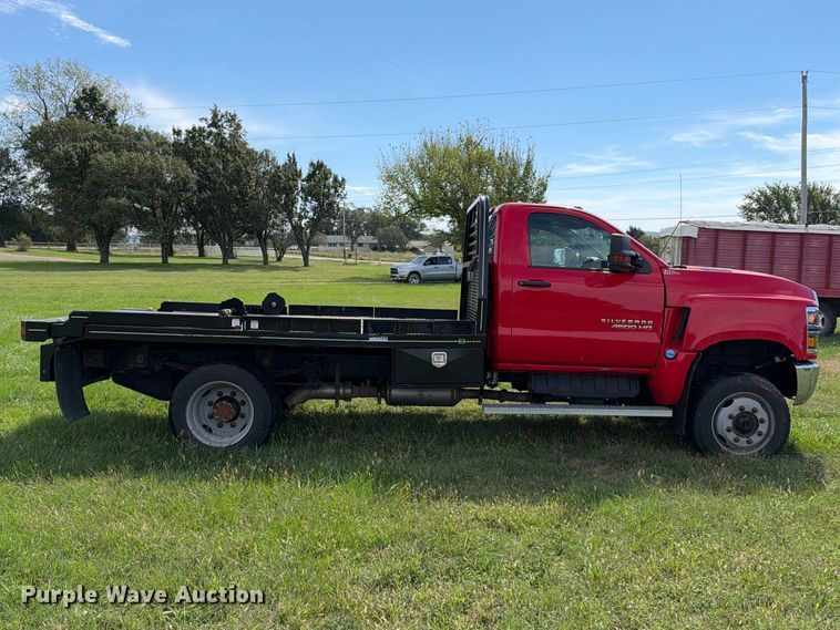image for item EX2284 2021 Chevrolet  4500HD bale bed truck