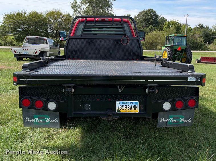 image for item EX2284 2021 Chevrolet  4500HD bale bed truck