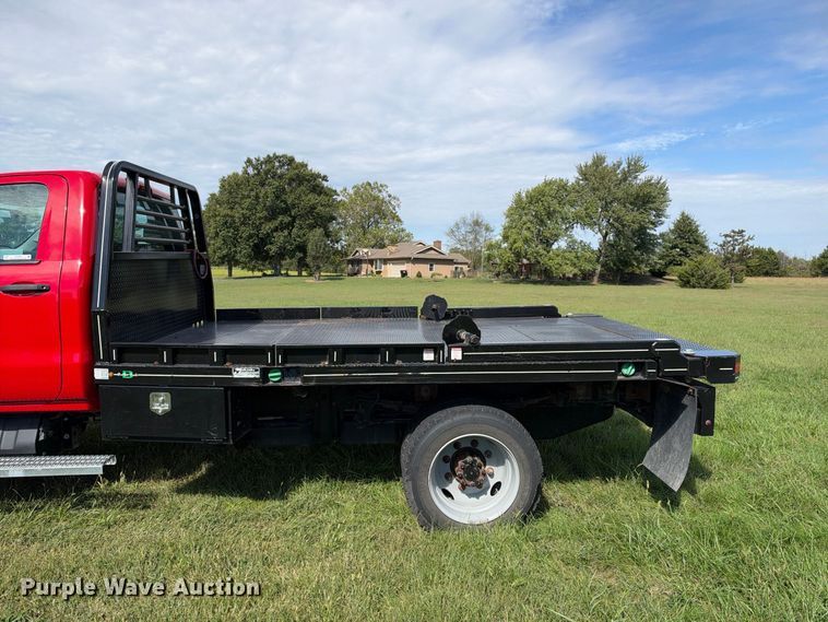 image for item EX2284 2021 Chevrolet  4500HD bale bed truck