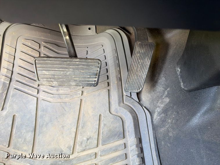 image for item EX2284 2021 Chevrolet  4500HD bale bed truck