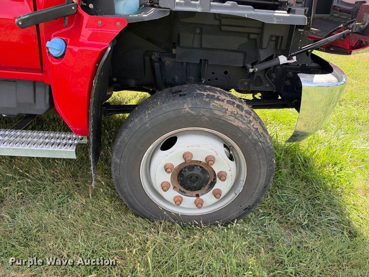 image for item EX2284 2021 Chevrolet  4500HD bale bed truck