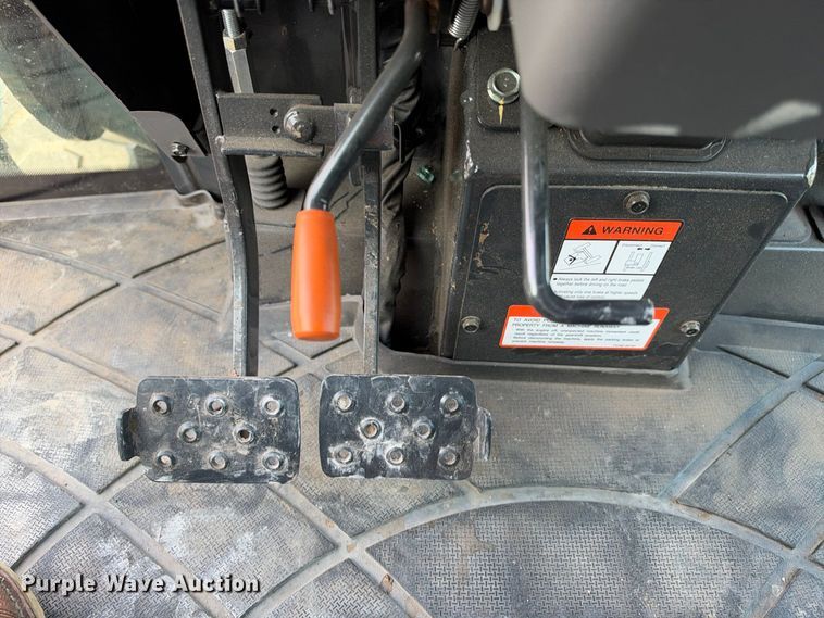 image for item EX2287 2022 Kioti NS6010CH MFWD tractor