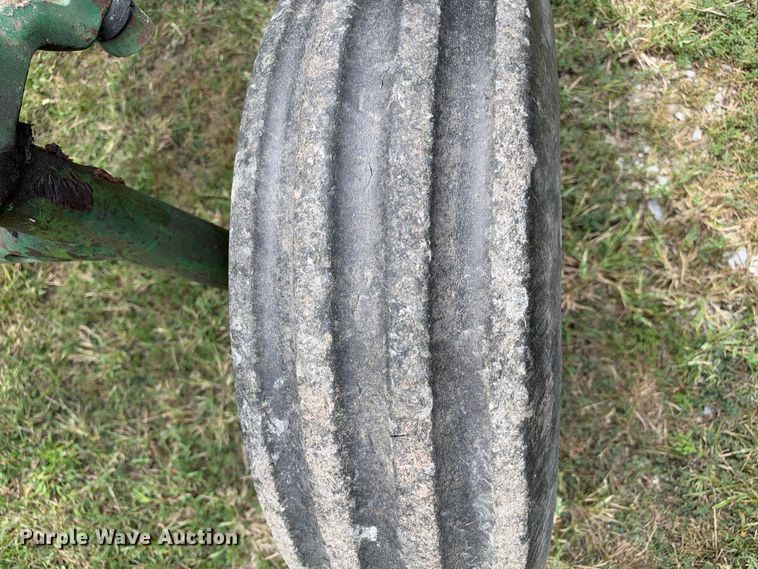 image for item EX2322 1965 John Deere 3020 tractor