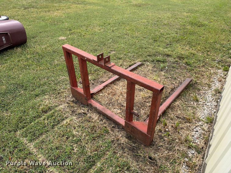 image for item EX2322 1965 John Deere 3020 tractor