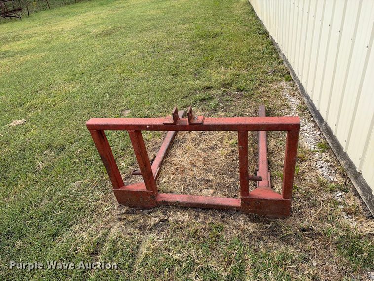 image for item EX2322 1965 John Deere 3020 tractor