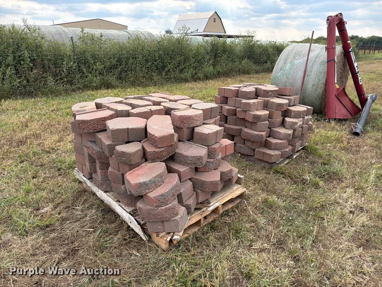 image for item EX4329 (2) pallets of pavers