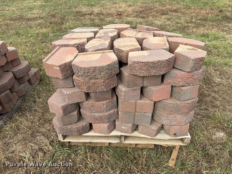 image for item EX4329 (2) pallets of pavers